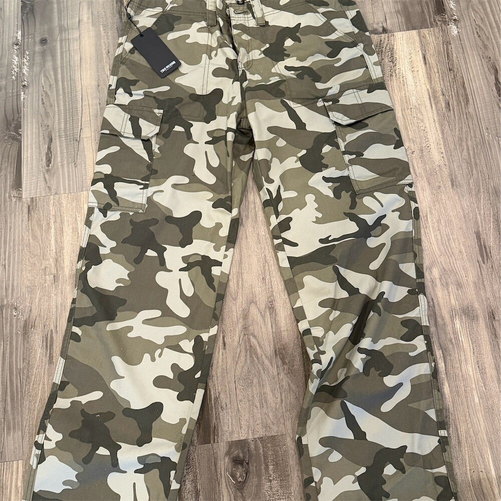 True Religion Cargo Pants Men's 31x32 Green Khaki Camouflage Utility